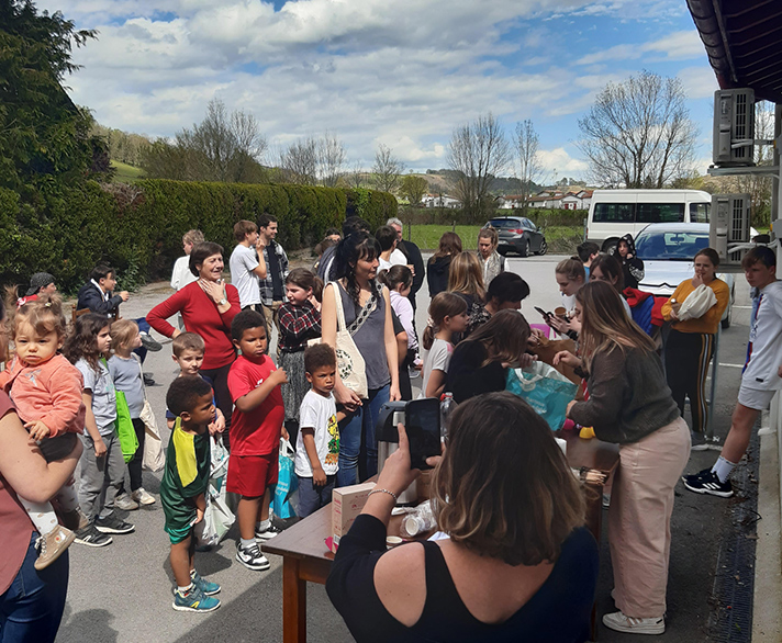 Familles rurales Guzientzat